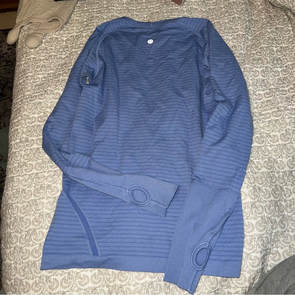 Lululemon shirt